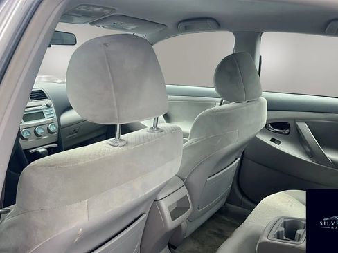 Used 2007 Toyota Camry LE image 24
