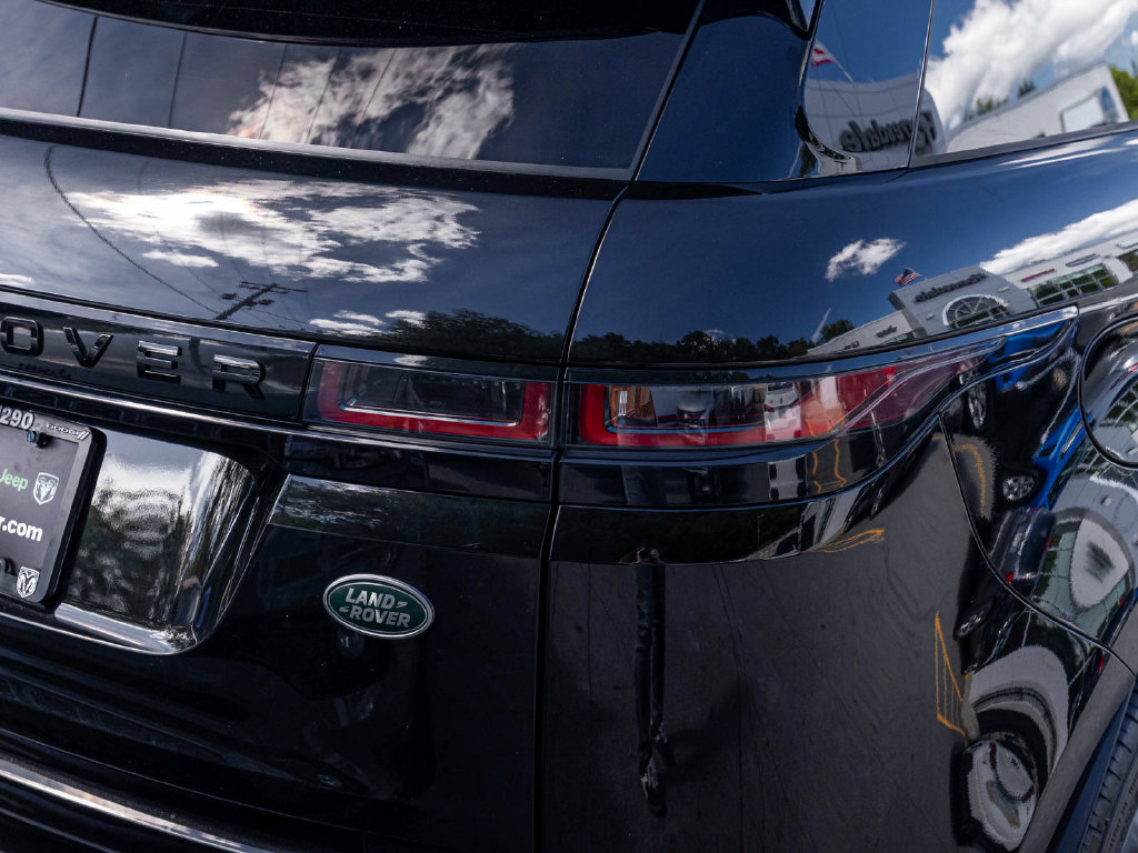 Used 2023 Land Rover Range Rover Evoque R-Dynamic SE AWD/4WD image 41