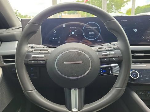 Used 2024 Hyundai Sonata SEL w/ Convenience Package FWD image 16