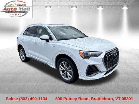 Used 2021 Audi Q3 2.0T Premium w/ Convenience Package AWD/4WD image 8
