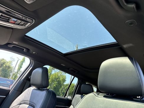 New 2026 Jeep Grand Cherokee L Limited AWD/4WD image 18
