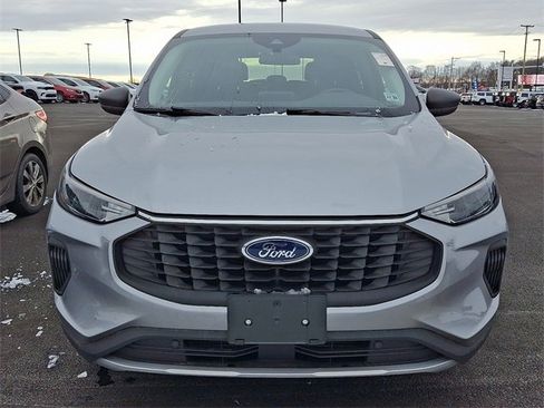 Used 2023 Ford Escape Active image 2