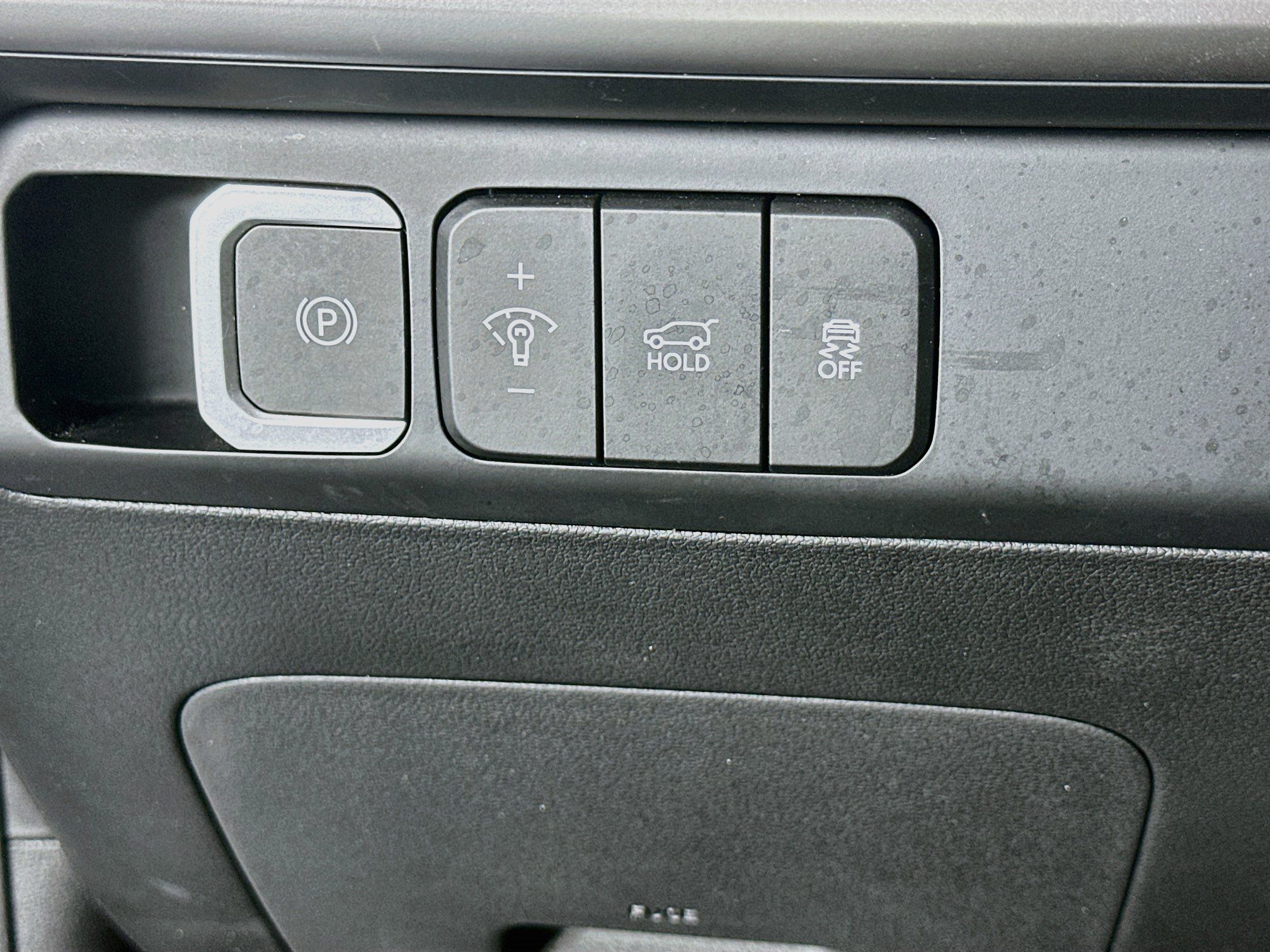 Used 2026 Hyundai Santa Fe SEL FWD image 17