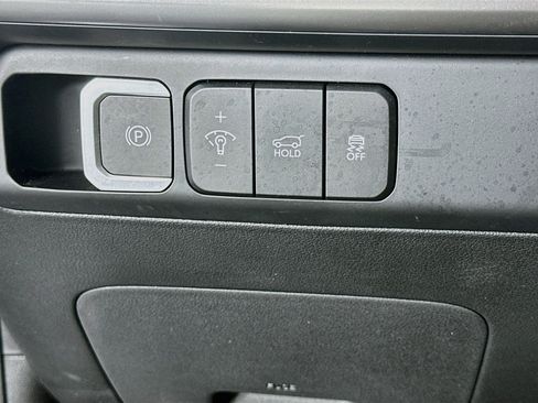Used 2026 Hyundai Santa Fe SEL FWD image 17