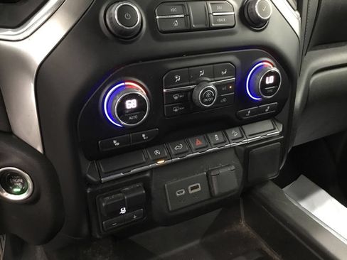Used 2021 Chevrolet Silverado 1500 RST AWD/4WD image 20