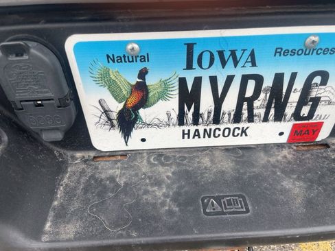 Used 2017 Ford F150 XLT w/ Equipment Group 302A Luxury AWD/4WD image 9