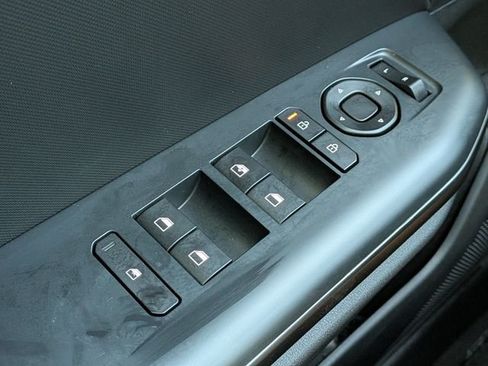 New 2026 Kia K4 FWD image 24