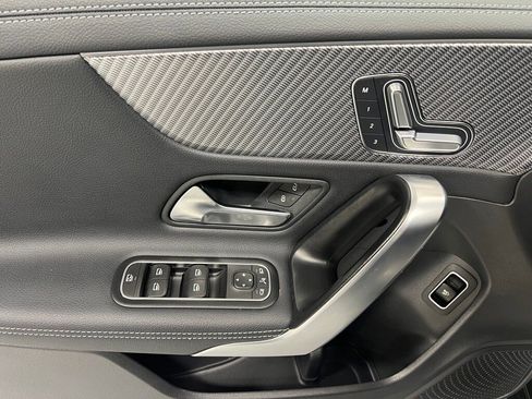 Used 2025 Mercedes-Benz CLA 250 4MATIC image 18