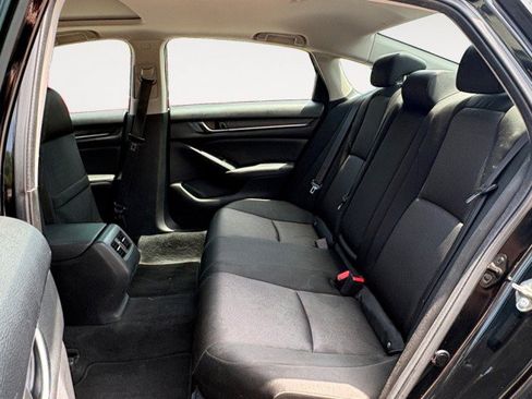 Used 2020 Honda Accord EX image 6