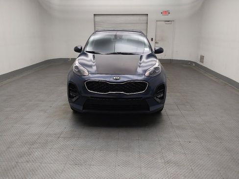 Used 2021 Kia Sportage LX AWD/4WD image 15