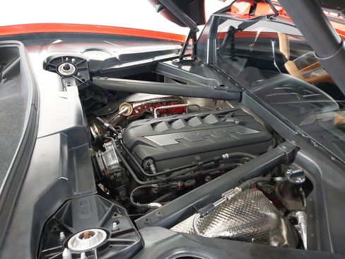 Used 2020 Chevrolet Corvette Stingray Premium Cpe w/ 3LT Preferred Equipment Group image 29