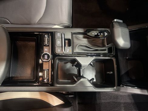 Certified 2025 Kia K5 GT-Line image 22