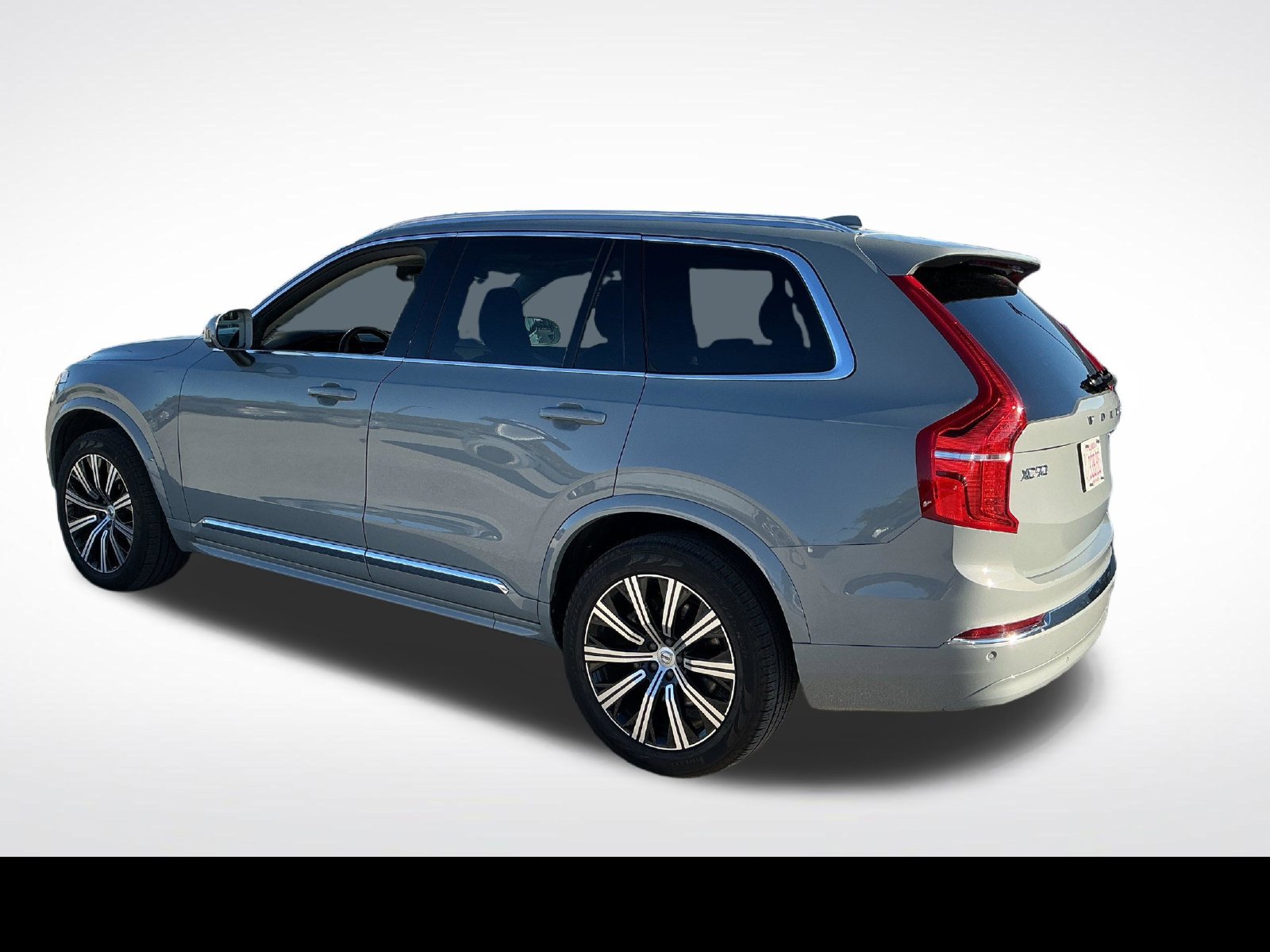 Certified 2025 Volvo XC90 B5 Core AWD/4WD image 3