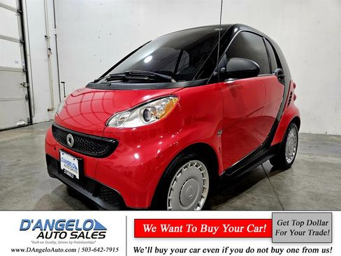 Used 2013 smart fortwo pure image 4