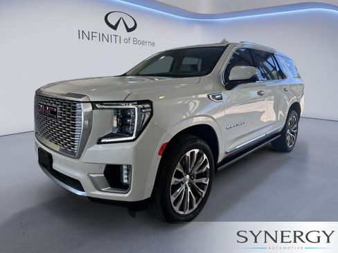 Used 2021 GMC Yukon Denali w/ Denali Premium Package AWD/4WD image 1