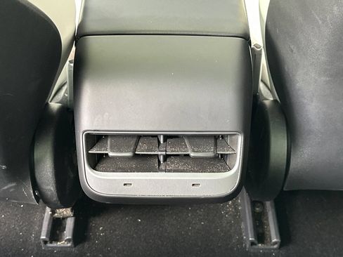 Used 2023 Tesla Model 3 Long Range AWD/4WD image 13