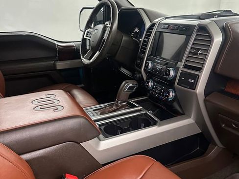 Used 2018 Ford F150 King Ranch w/ Equipment Group 601A Luxury image 40