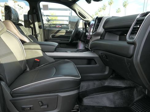 New 2026 RAM 5500 4x4 Crew Cab w/ Laramie Trim Package image 24