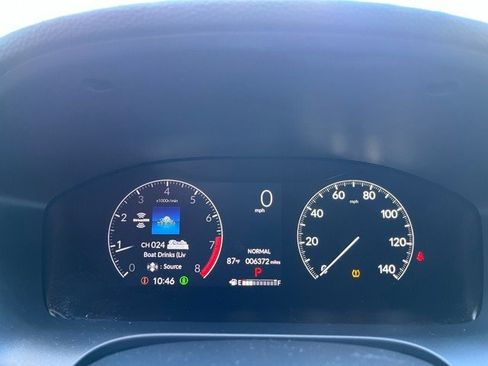 Used 2023 Honda HR-V EX-L image 9