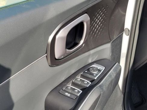 New 2026 Kia Sorento LX FWD image 10