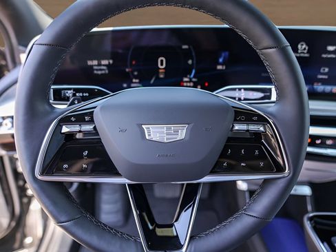 Certified 2025 Cadillac Lyriq Sport AWD/4WD image 11