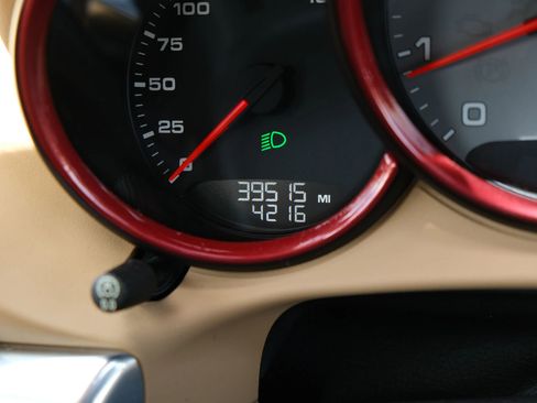 Used 2014 Porsche Boxster S image 43