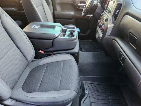 Used 2021 Chevrolet Silverado 1500 LT image 21