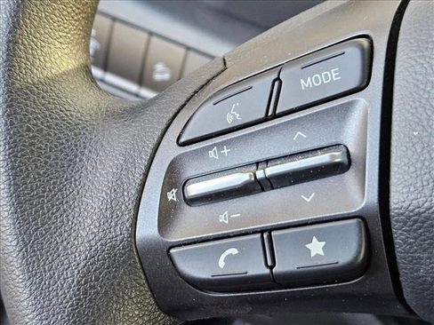 Used 2023 Hyundai Kona SEL w/ Cargo Package image 13