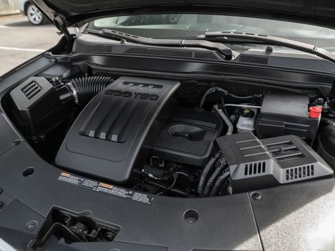 Used 2011 Chevrolet Equinox LS w/ Bluetooth Package image 22