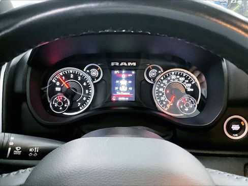 Used 2022 RAM 1500 Big Horn AWD/4WD image 25