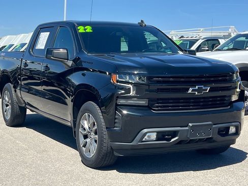 Used 2022 Chevrolet Silverado 1500 RST w/ LPO, Blackout Package AWD/4WD image 11