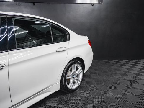 Used 2014 BMW 335i xDrive Sedan AWD/4WD image 6