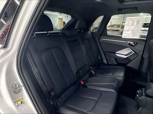Used 2025 Audi Q3 2.0T Premium AWD/4WD image 28