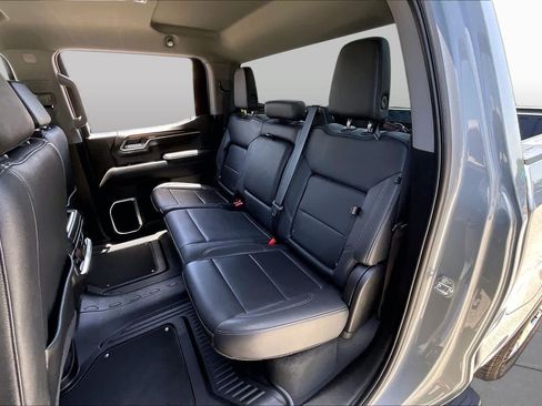 Used 2023 GMC Sierra 1500 SLT RWD image 19