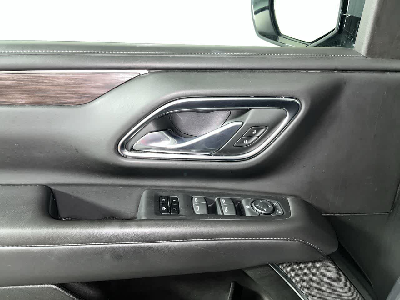 Used 2024 Chevrolet Tahoe LT AWD/4WD image 13