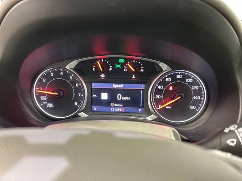 Used 2019 GMC Terrain Denali w/ Advanced Safety Package image 16