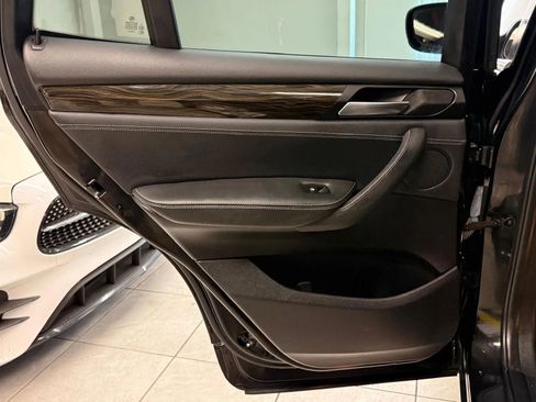 Used 2013 BMW X3 xDrive28i image 17