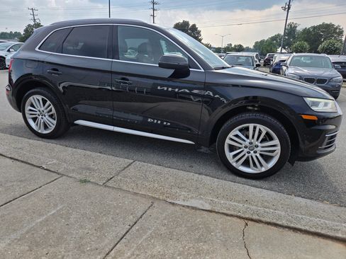 Used 2018 Audi Q5 2.0T Premium Plus AWD/4WD image 30