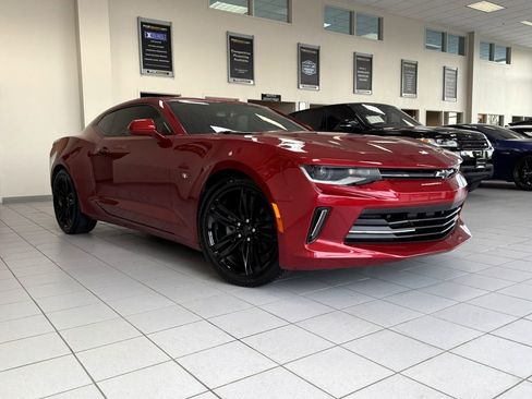 Used 2017 Chevrolet Camaro LT w/ RS Package RWD image 10