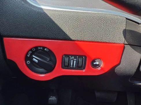 Used 2020 Dodge Charger SXT w/ Leather Interior Group image 14