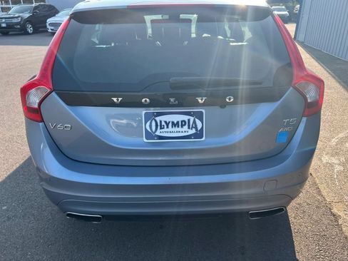 Used 2017 Volvo V60 T5 Platinum AWD/4WD image 13