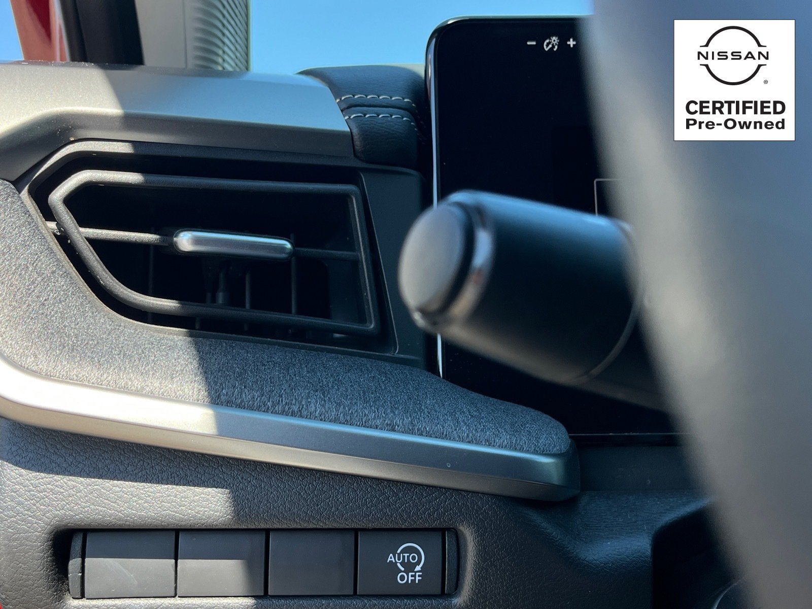 Certified 2026 Nissan Kicks SV FWD image 28