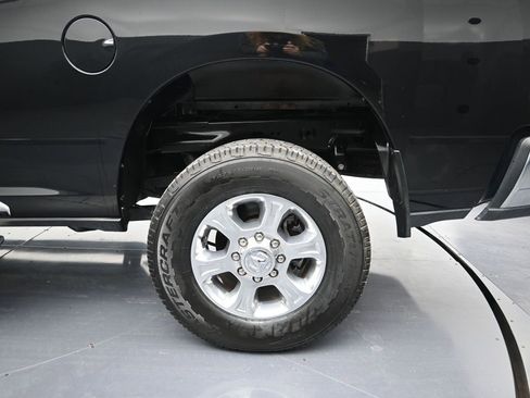 Used 2024 RAM 2500 Big Horn image 9