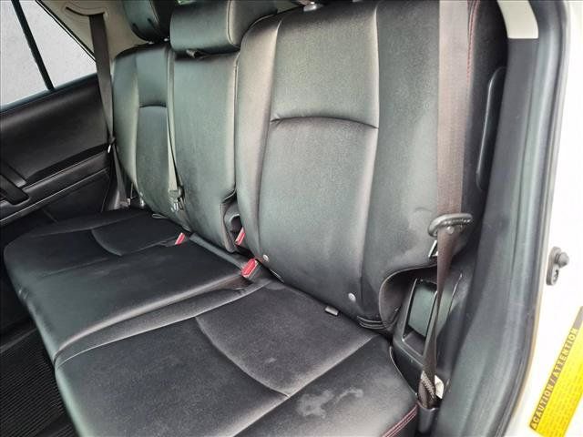 Used 2022 Toyota 4Runner TRD Off-Road Premium AWD/4WD image 17