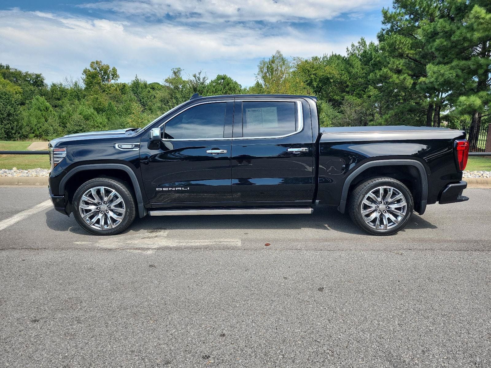 Certified 2024 GMC Sierra 1500 Denali AWD/4WD image 2