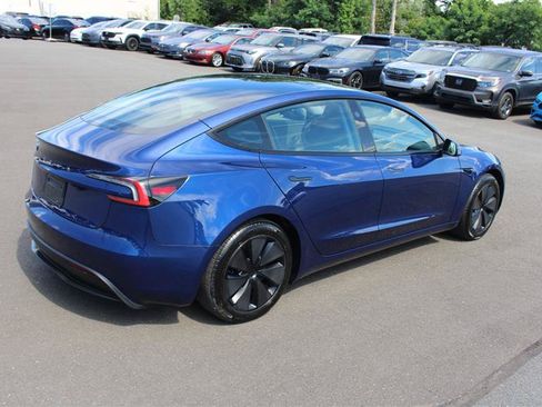 Used 2024 Tesla Model 3 Long Range RWD image 7