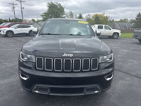 Used 2017 Jeep Grand Cherokee Limited AWD/4WD image 2