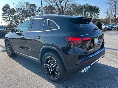 New 2026 Mercedes-Benz GLA 250 image 5