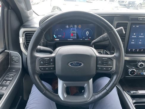Used 2024 Ford F250 Lariat w/ Lariat Ultimate Package image 25