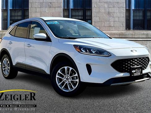 Certified 2021 Ford Escape SE image 1